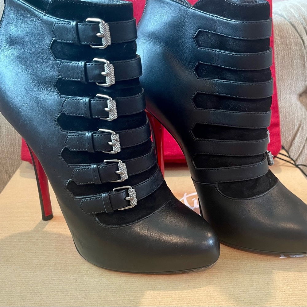 CHRISTIAN LOUBOUTIN- CALFSKIN VEAU VELOURS ATTROUPA 120 BOOTIES - Picture 3 of 12